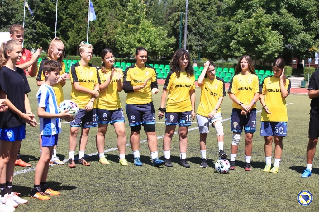 Nagrada za školu fudbala FK Respekt iz Sarajeva